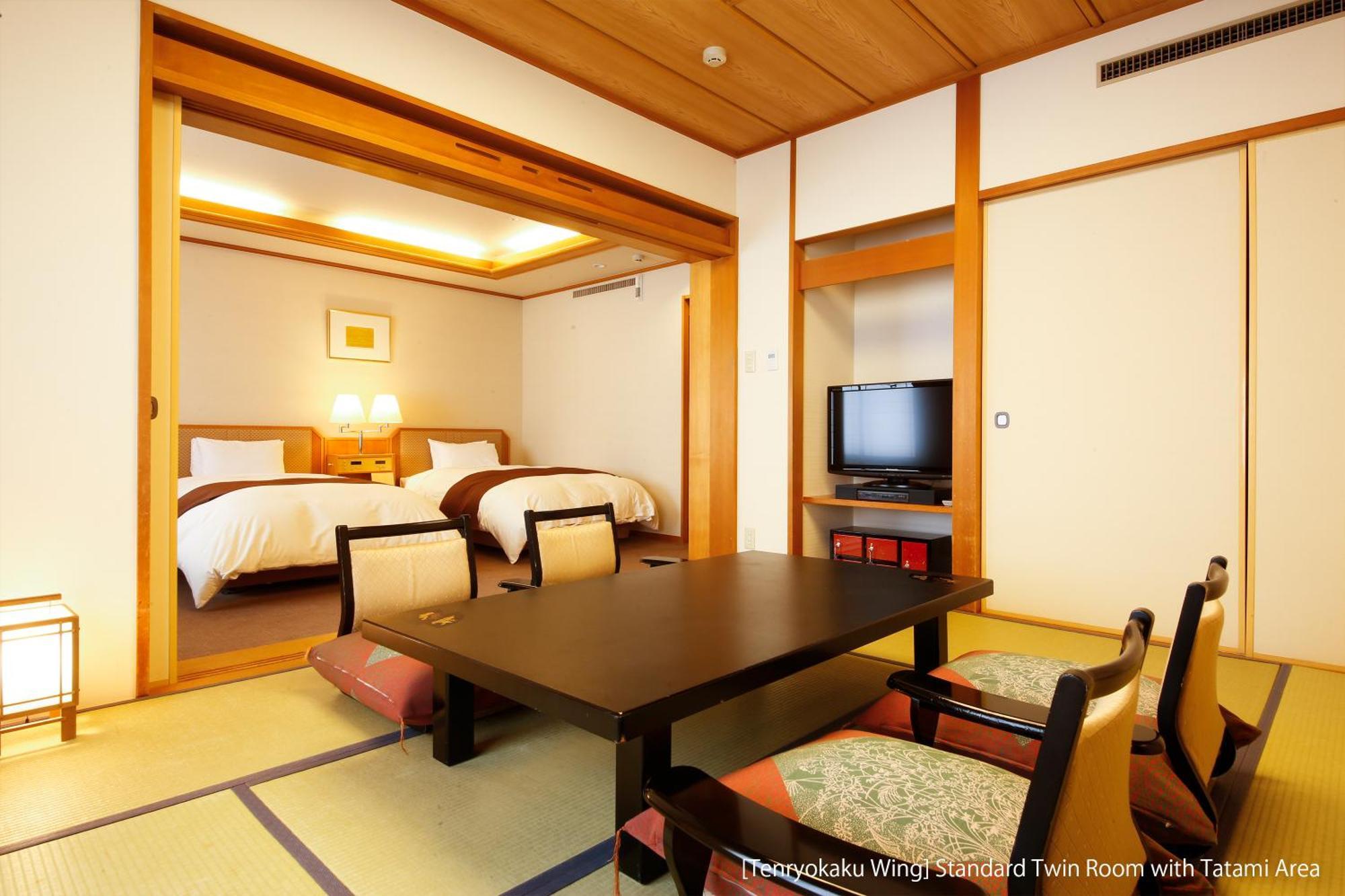 Hida Takayama Onsen Takayama Green Hotel - Keio Group Hotels - Exterior foto A Japanese style room with tatami